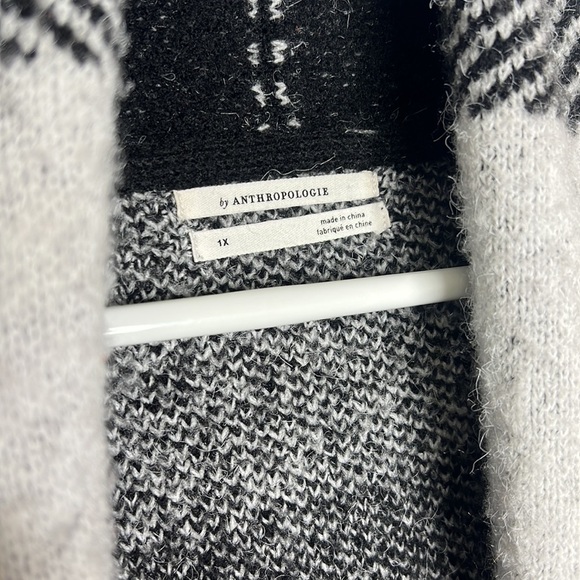 Anthropologie Black and White Plaid Cardigan - Picture 5 of 10